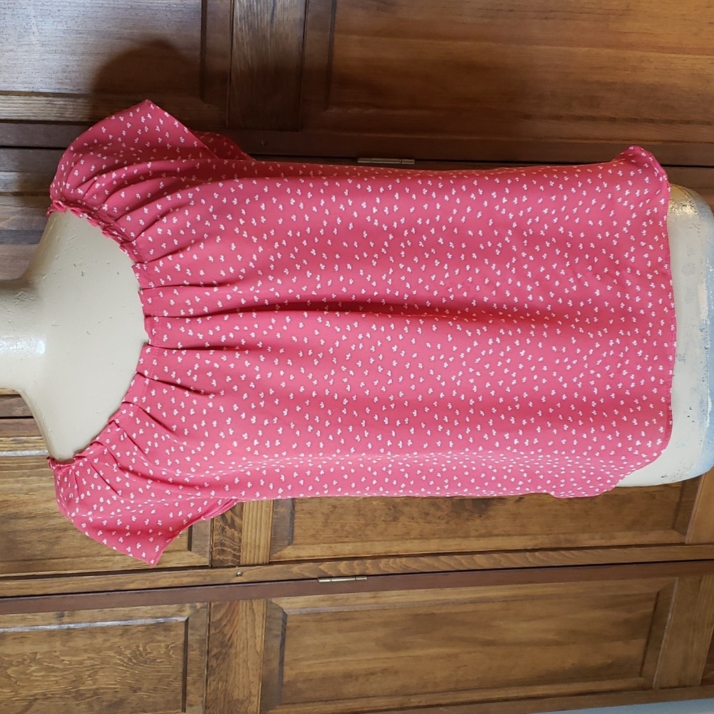 Lauren Conrad Pleated Cap Sleeve Top Blouse Sz M
